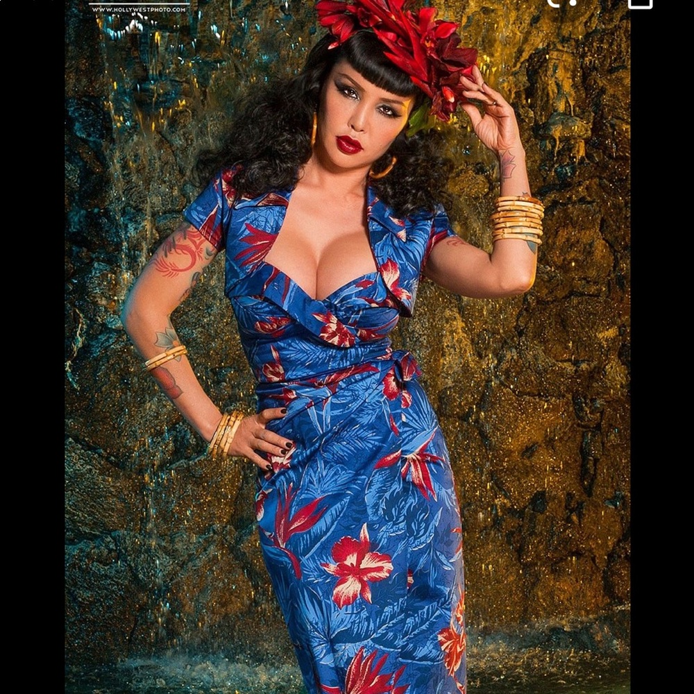 Deadly Dames by Micheline Pitt Bolero only S